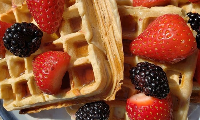 Simple Vegan Waffles