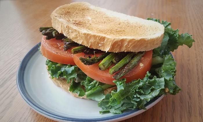 Grilled Asparagus and Tomato Sandwich