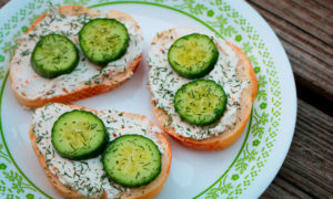 Dill Cucumber Cream "Cheese" Bites