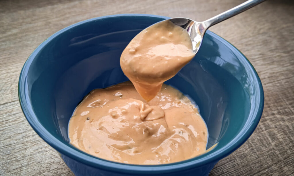 Plant-based thousand island dressing