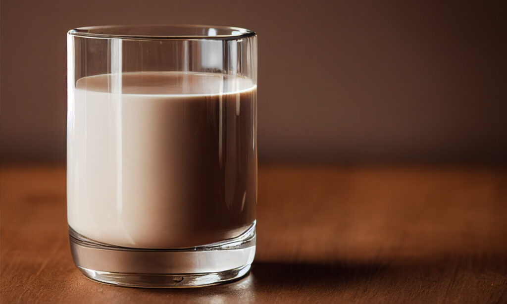 Oat milk in a glass